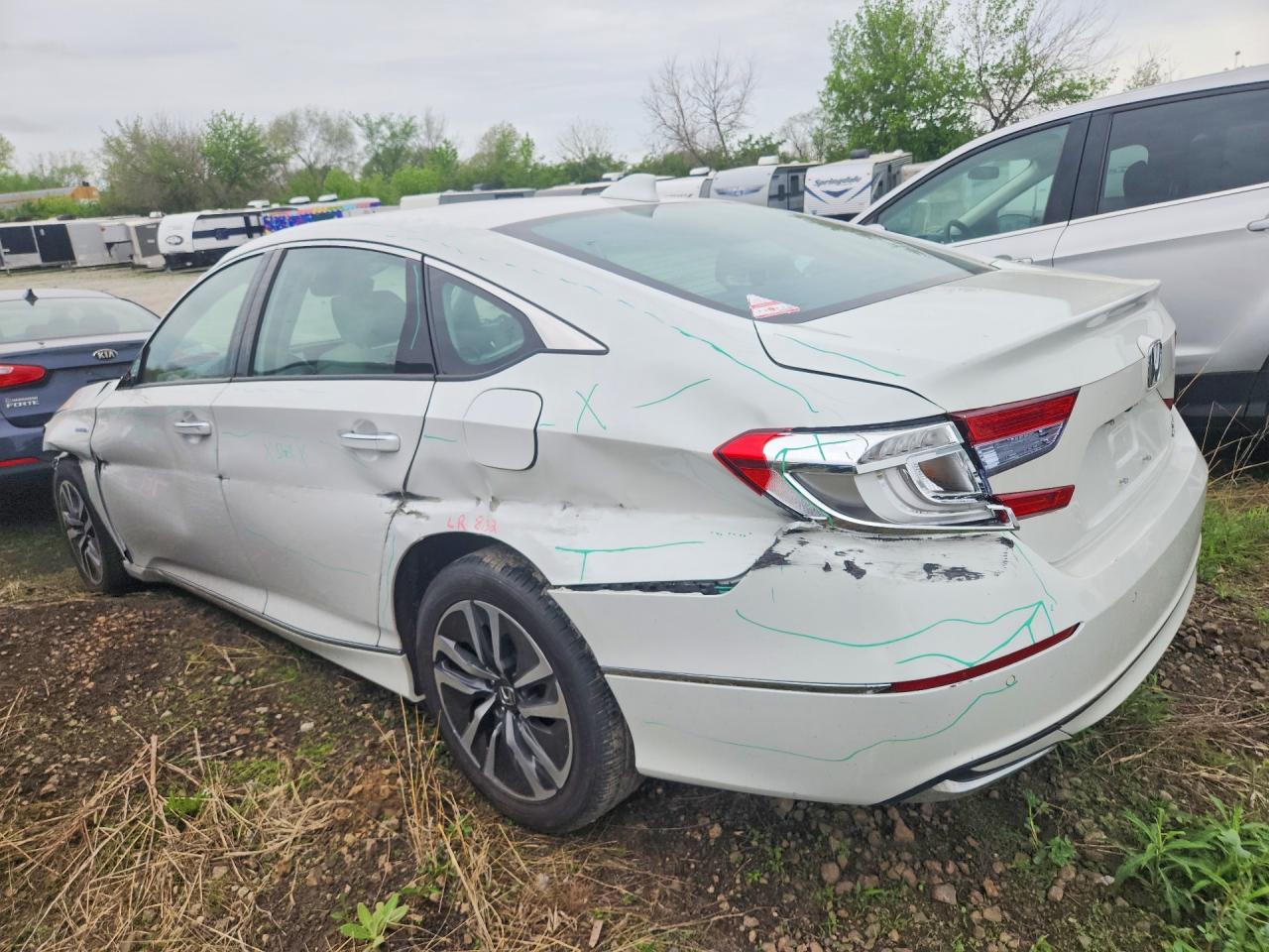 2019 Honda Accord Touring Hybrid White vin: 1HGCV3F98KA008495