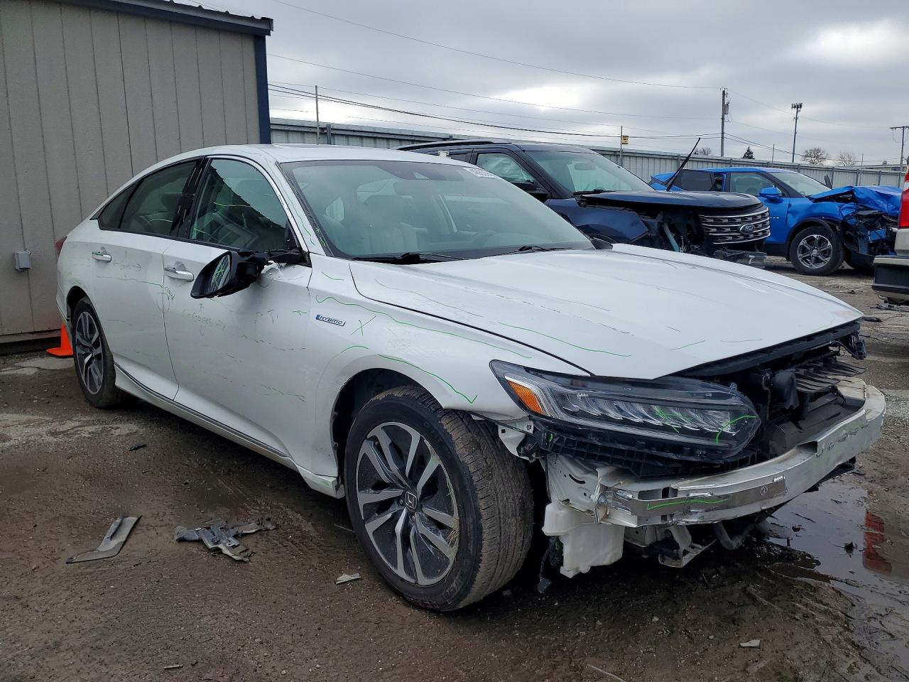 2019 Honda Accord Touring Hybrid White vin: 1HGCV3F98KA008495