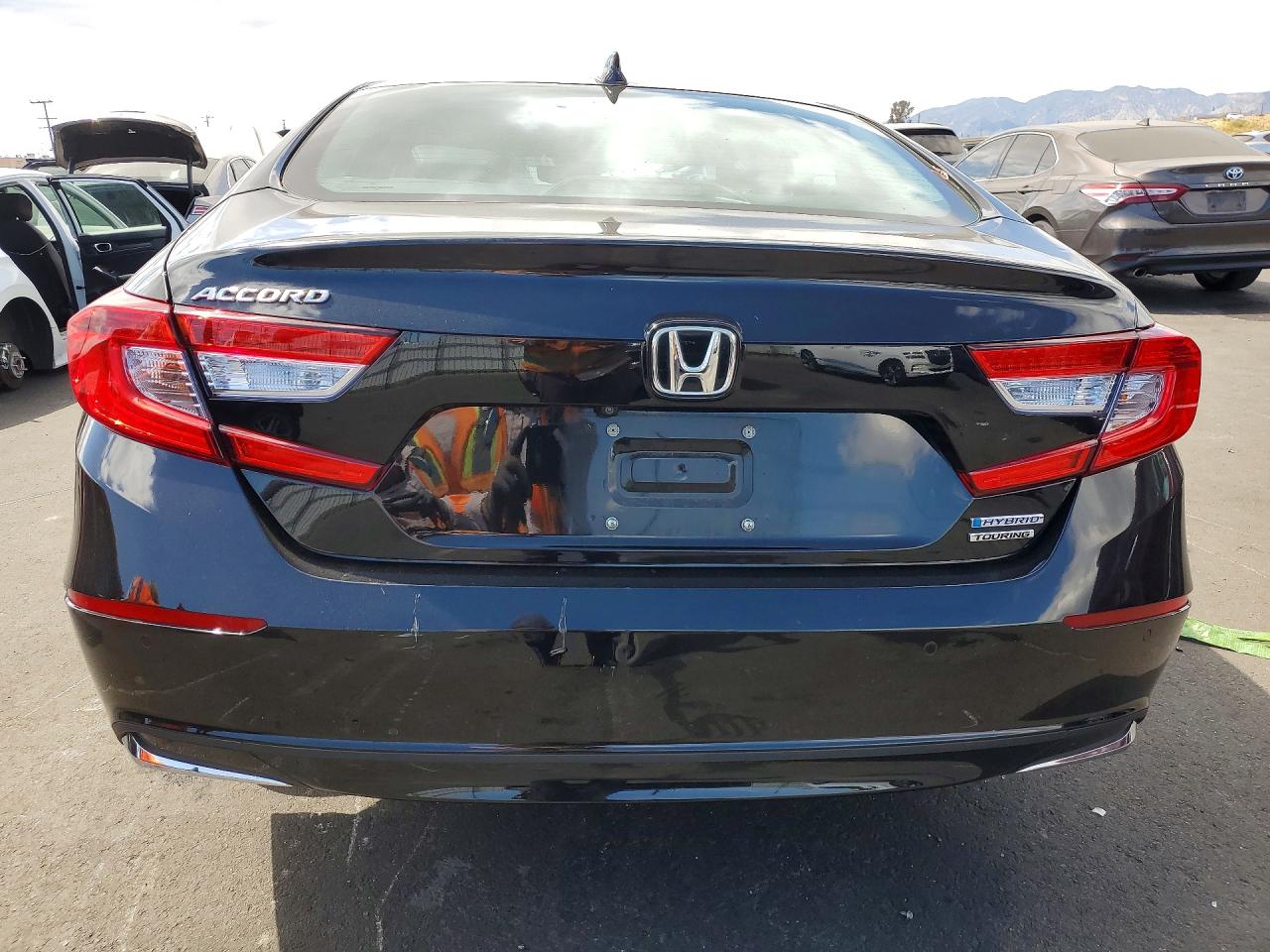2019 Honda Accord Touring Hybrid Black vin: 1HGCV3F98KA019819