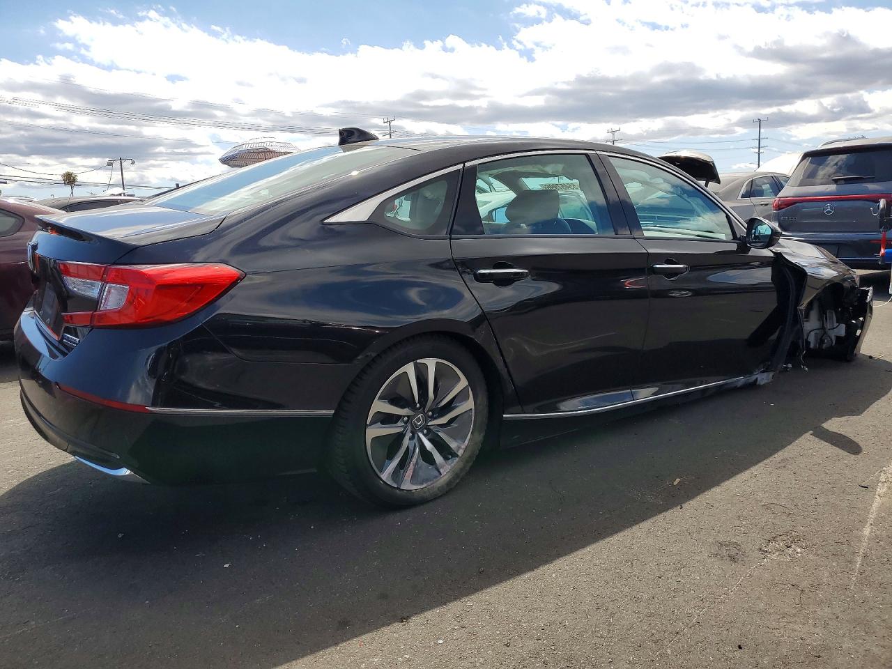 2019 Honda Accord Touring Hybrid Black vin: 1HGCV3F98KA019819