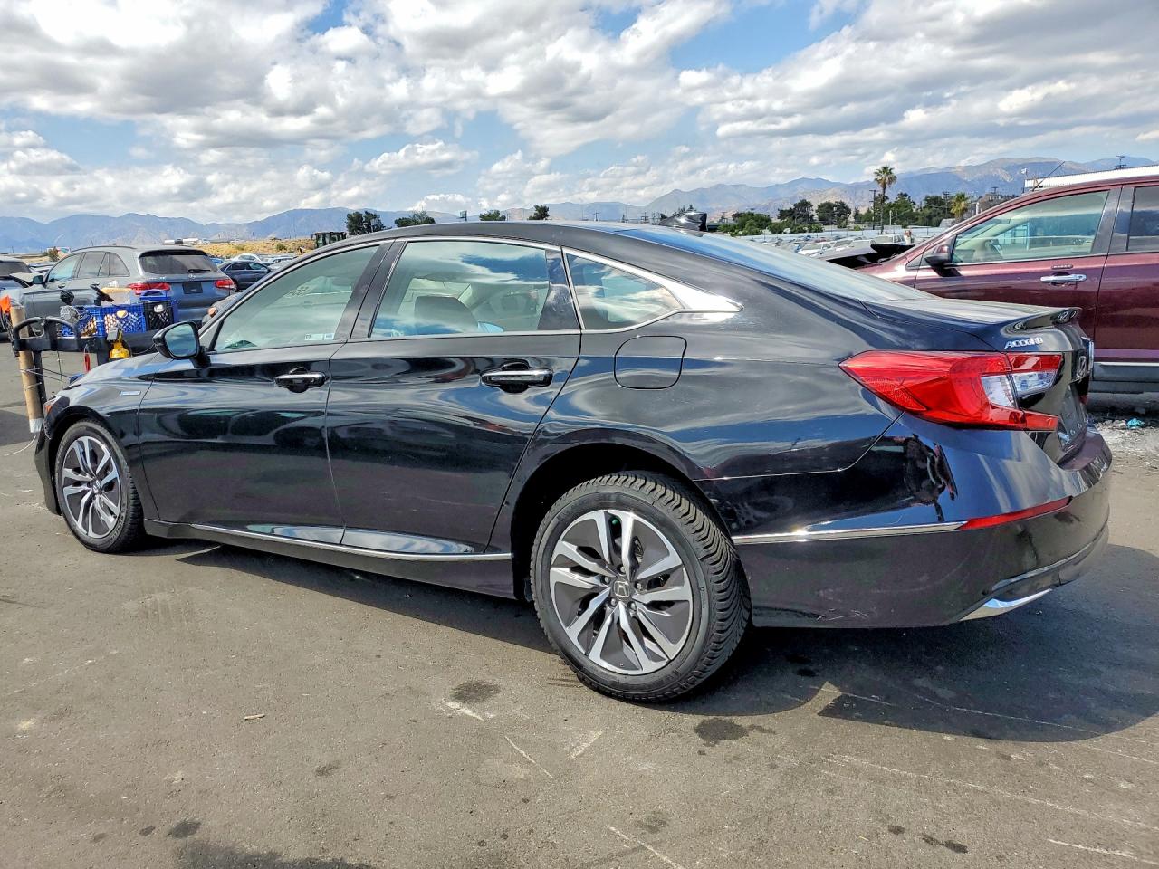 2019 Honda Accord Touring Hybrid Black vin: 1HGCV3F98KA019819