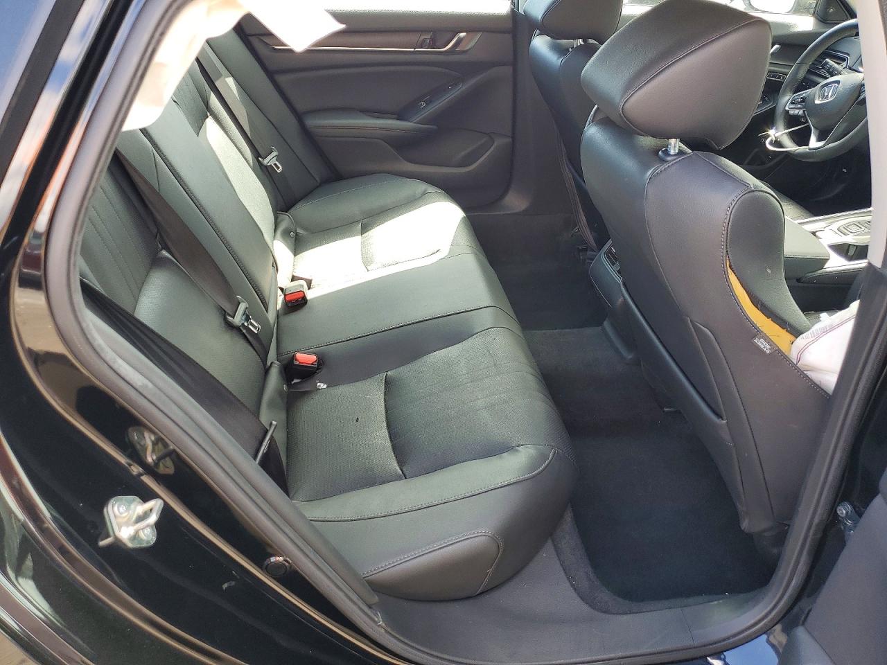 2019 Honda Accord Touring Hybrid Black vin: 1HGCV3F98KA019819