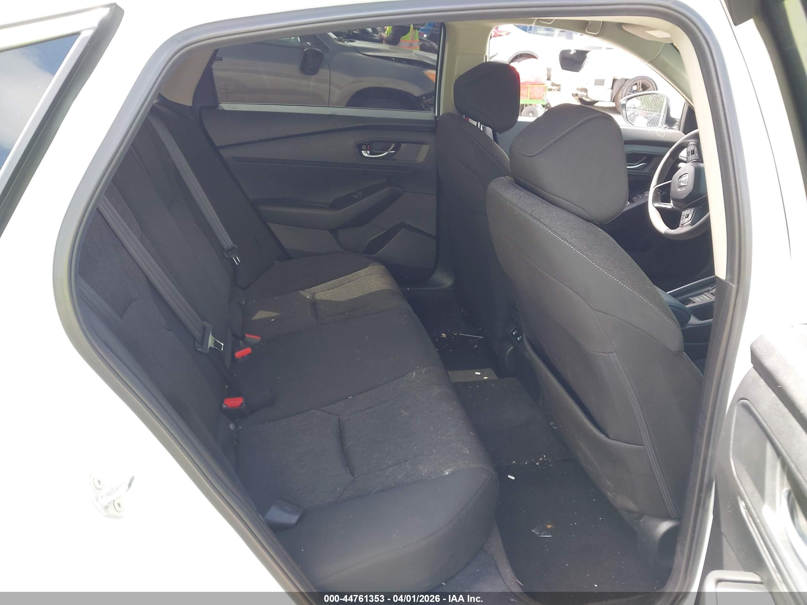 2025 Honda Accord Lx White vin: 1HGCY1F20SA073453