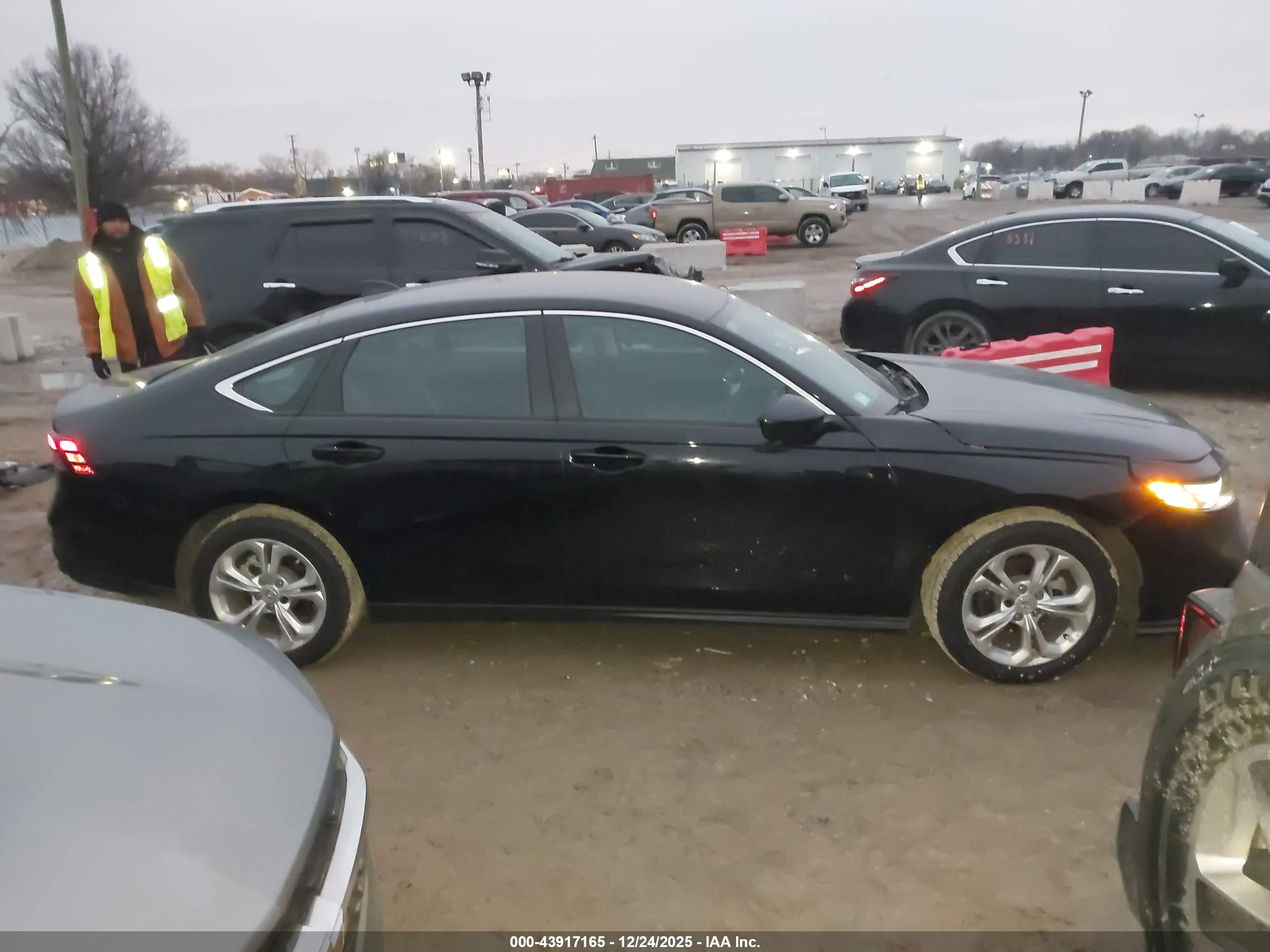 2025 Honda Accord Lx Black vin: 1HGCY1F22SA007678