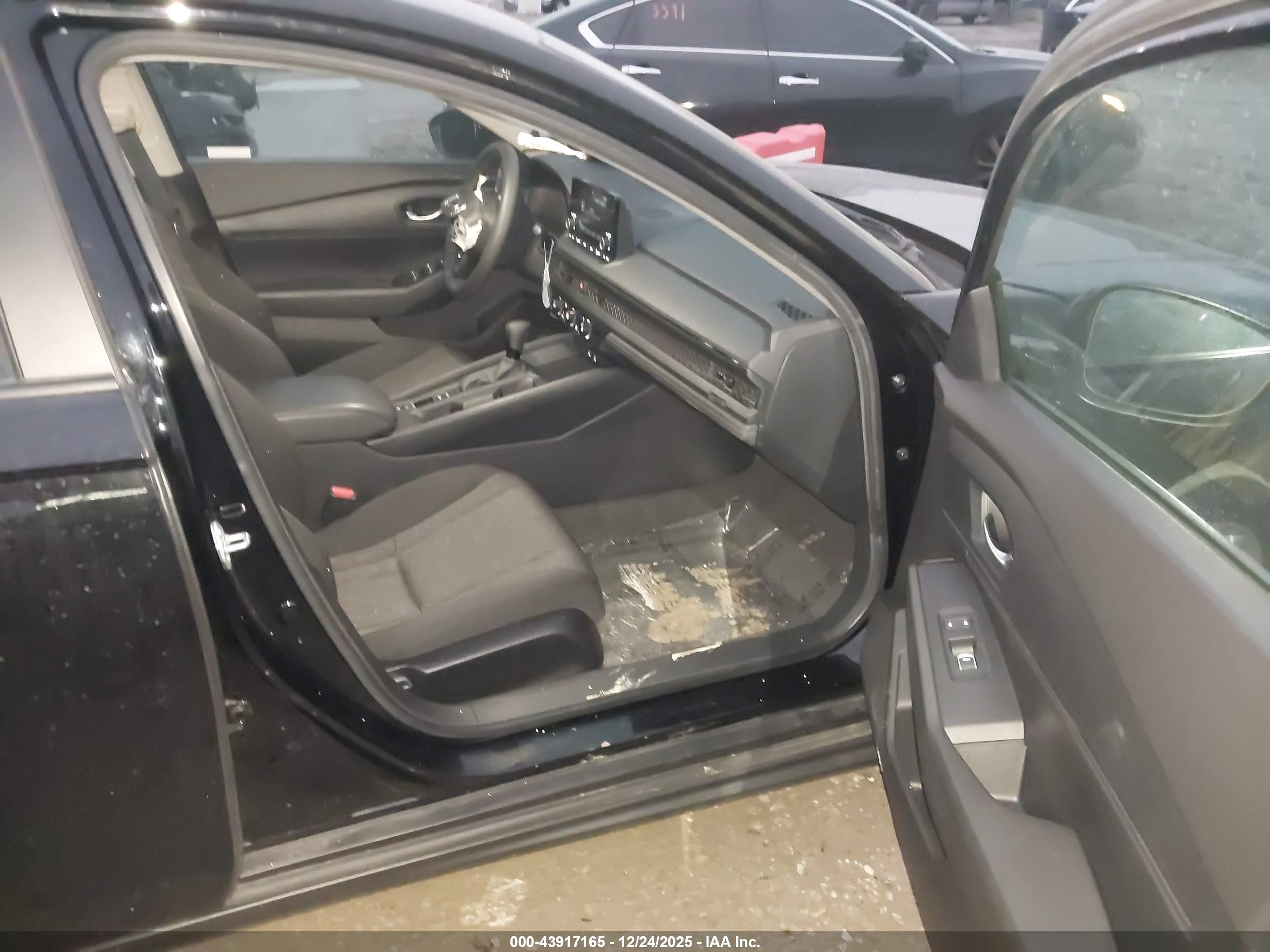 2025 Honda Accord Lx Black vin: 1HGCY1F22SA007678