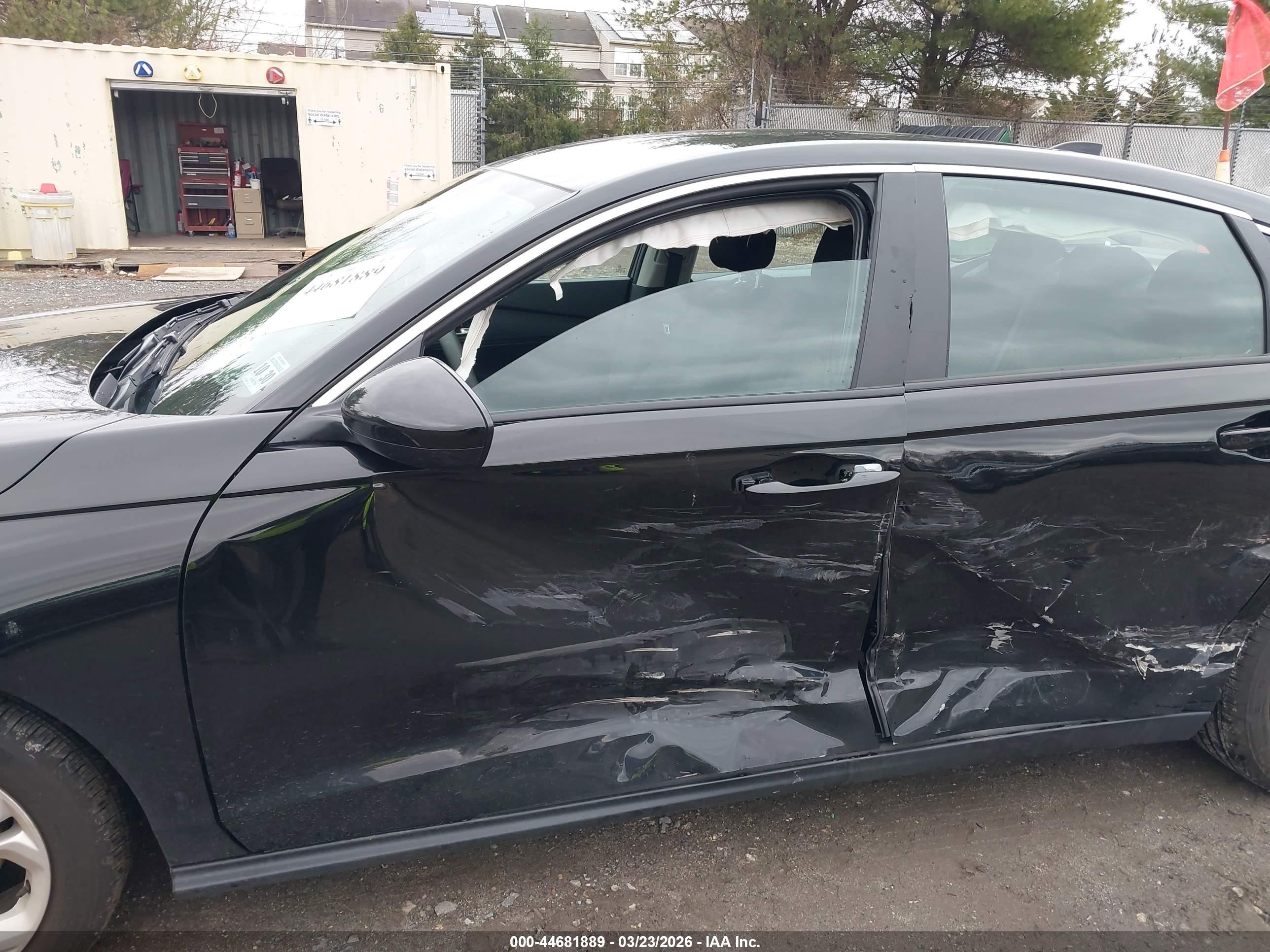 2025 Honda Accord Lx Black vin: 1HGCY1F23SA075228