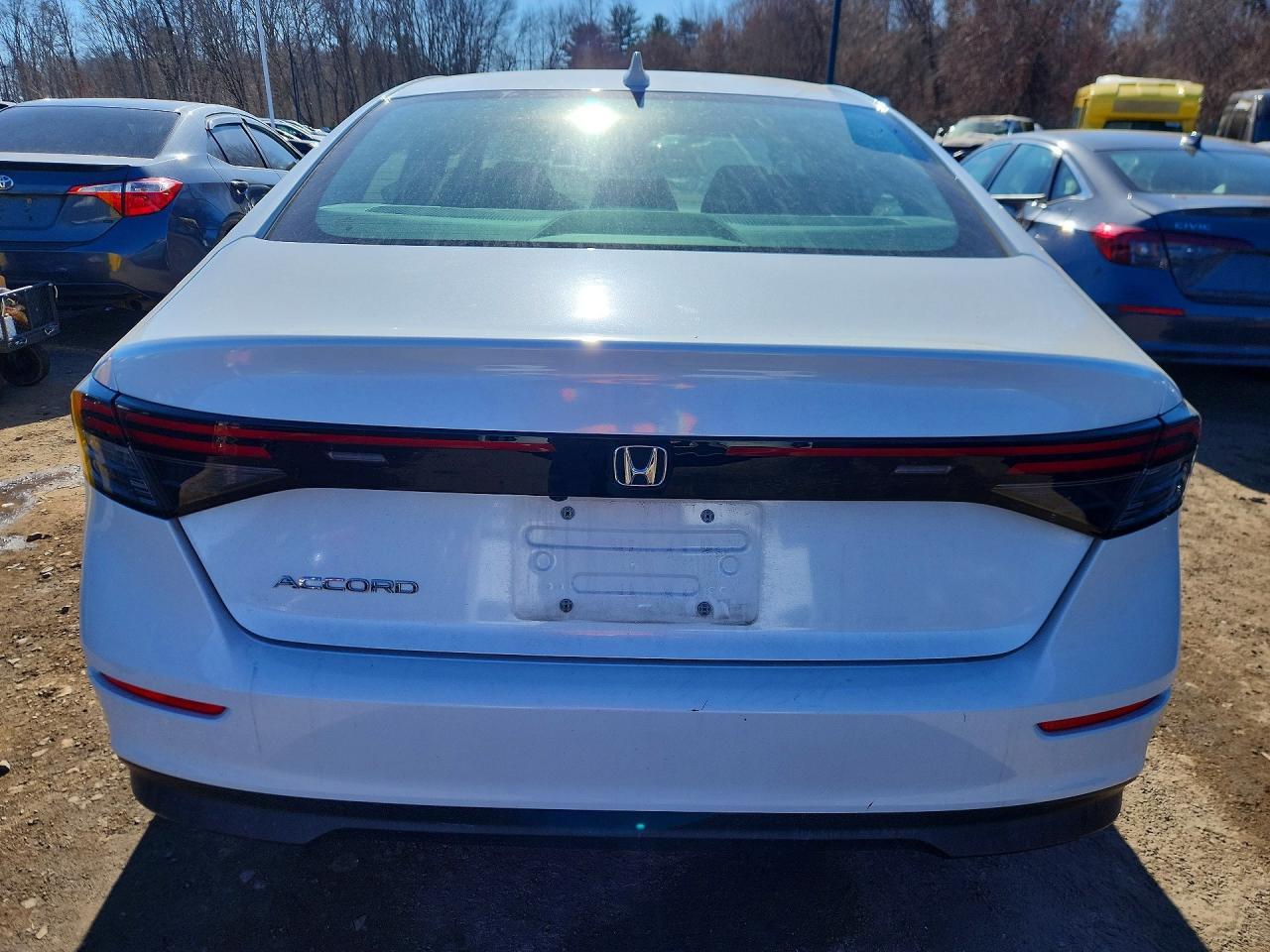 2023 Honda Accord Lx White vin: 1HGCY1F24PA036865