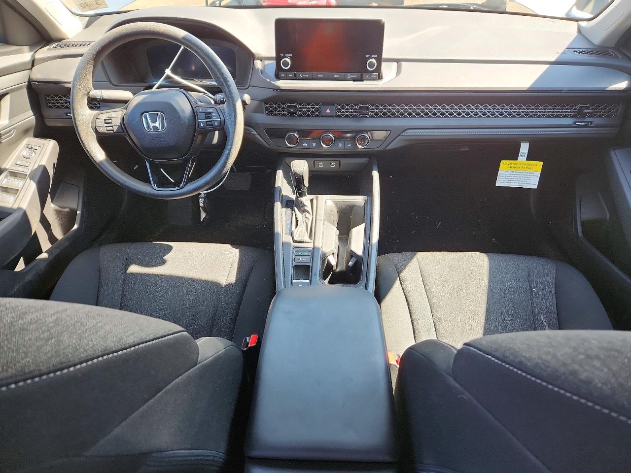 2025 Honda Accord Lx Silver vin: 1HGCY1F24SA019332