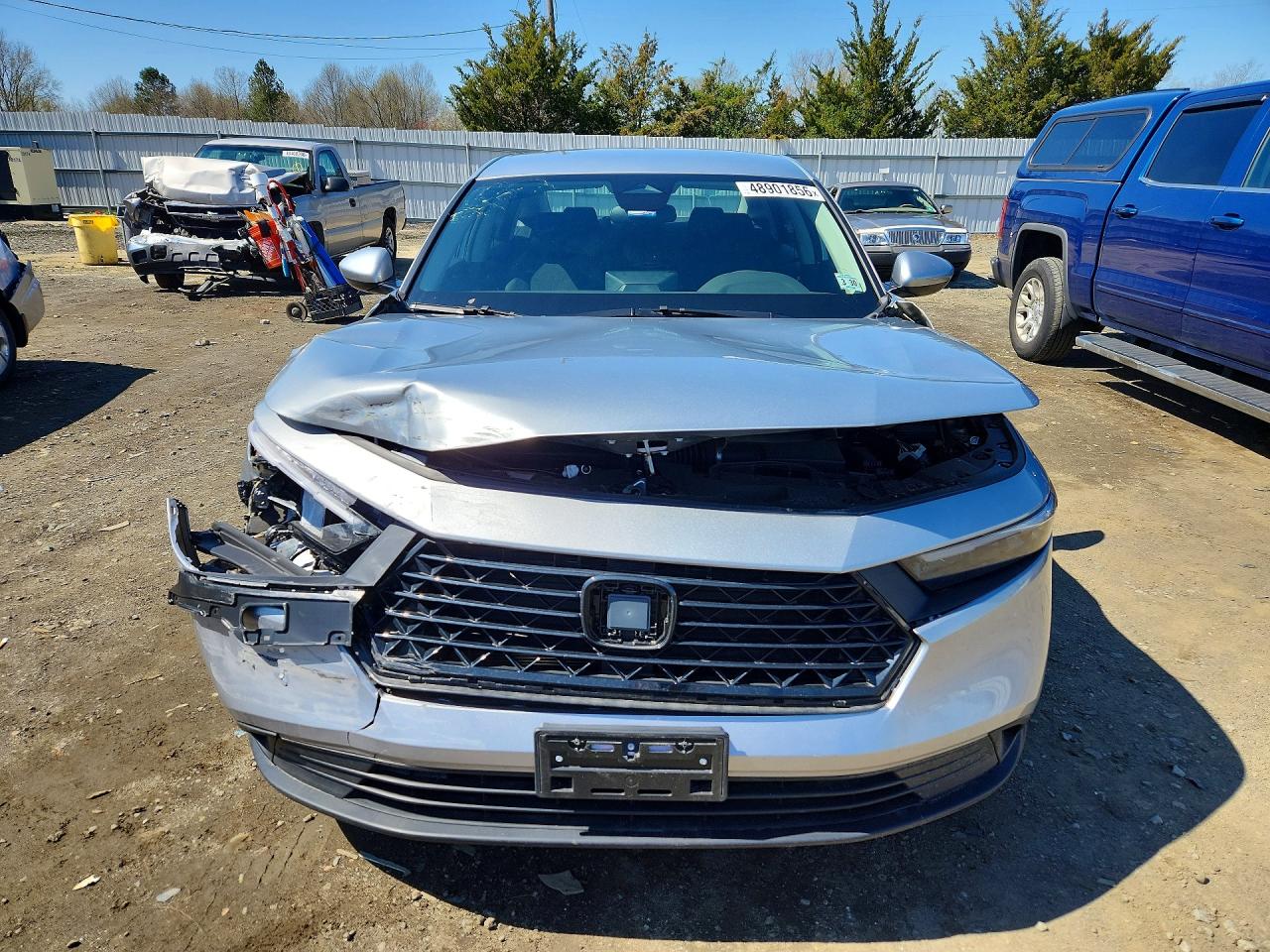 2025 Honda Accord Lx Silver vin: 1HGCY1F24SA019332