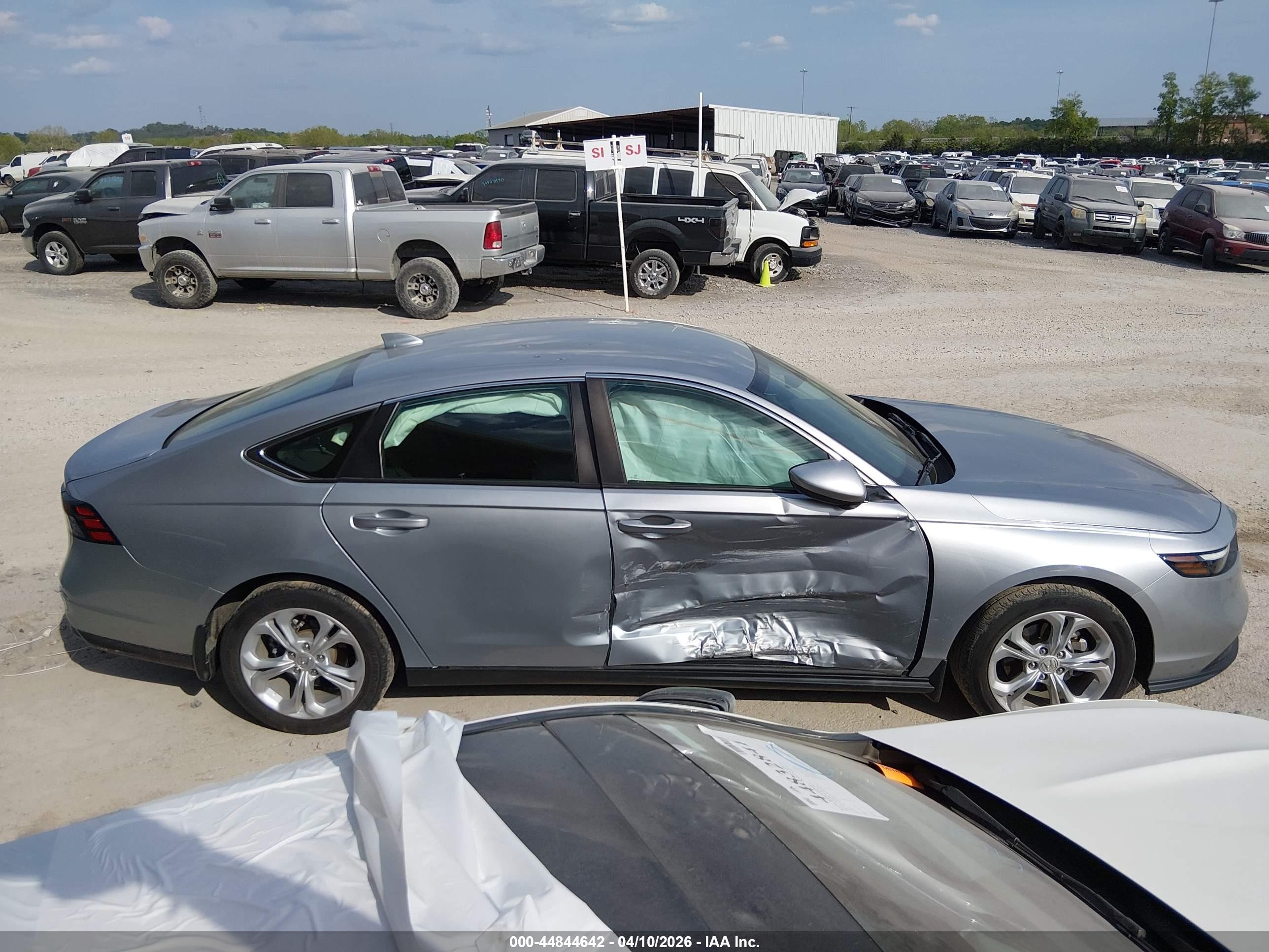 2023 Honda Accord Lx Pewter vin: 1HGCY1F25PA008962
