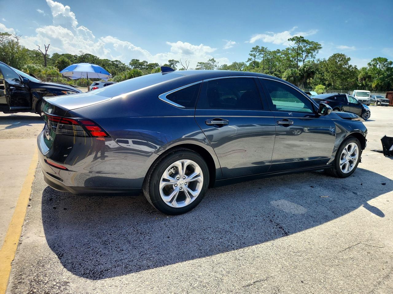 2026 Honda Accord Lx Gray vin: 1HGCY1F26TA033914