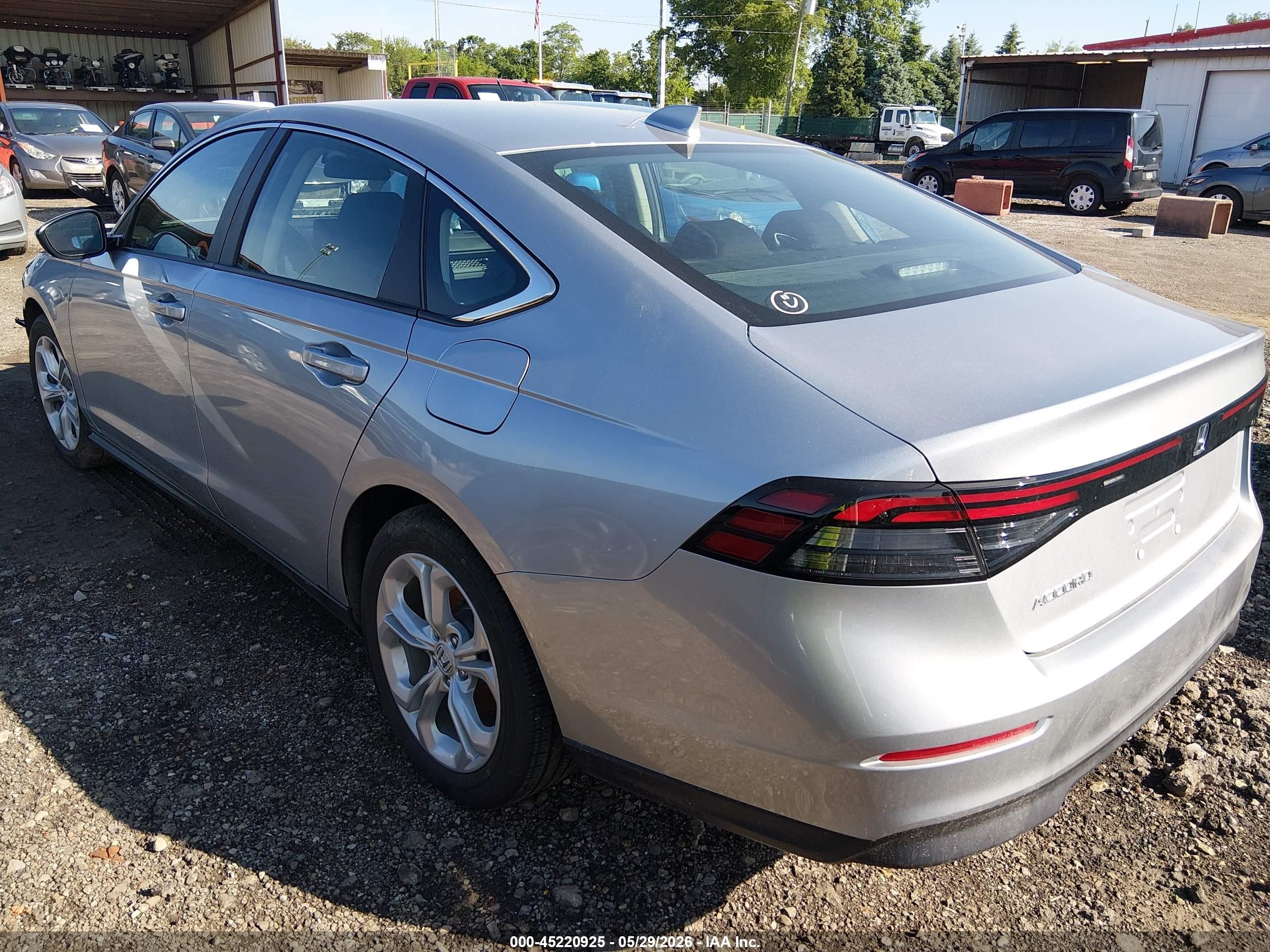 2023 Honda Accord Lx Silver vin: 1HGCY1F28PA052986