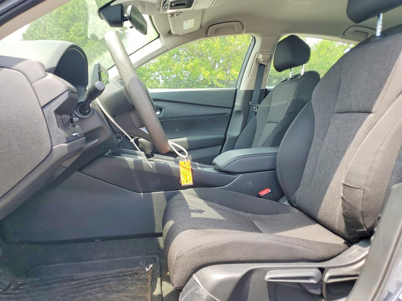 2025 Honda Accord Lx Gray vin: 1HGCY1F29SA063634
