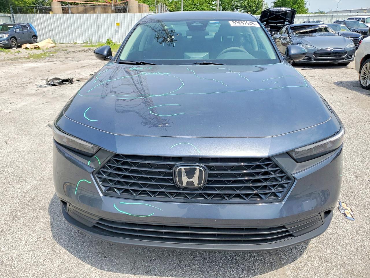 2025 Honda Accord Lx Gray vin: 1HGCY1F29SA063634