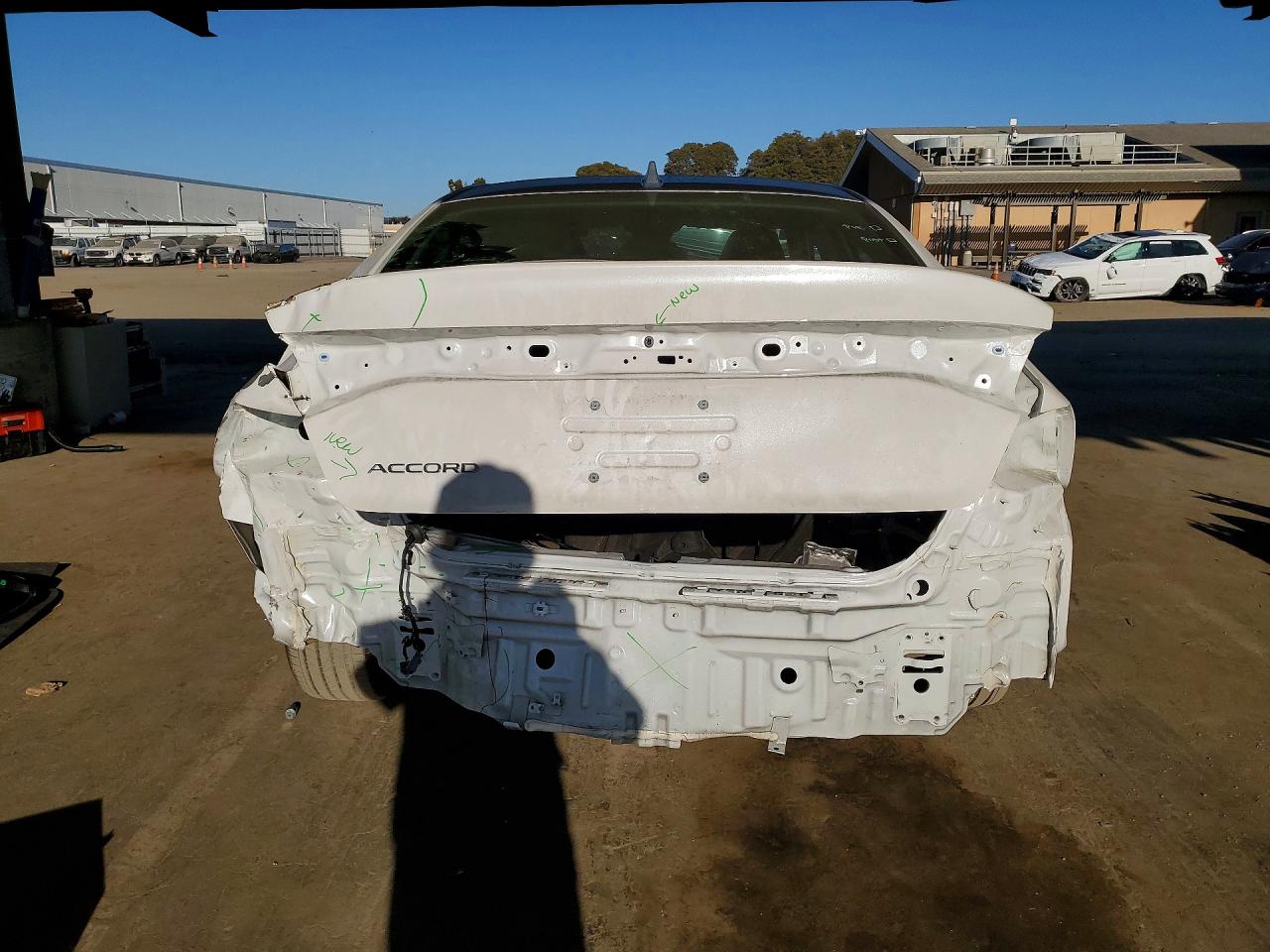 2025 Honda Accord Lx White vin: 1HGCY1F2XSA032652