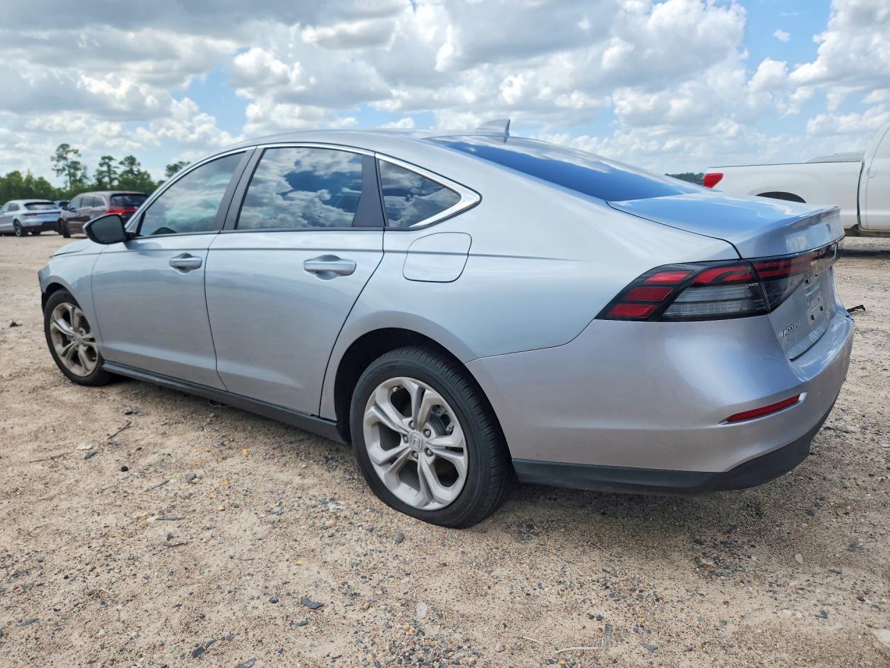 2026 Honda Accord Lx Silver vin: 1HGCY1F2XTA016341