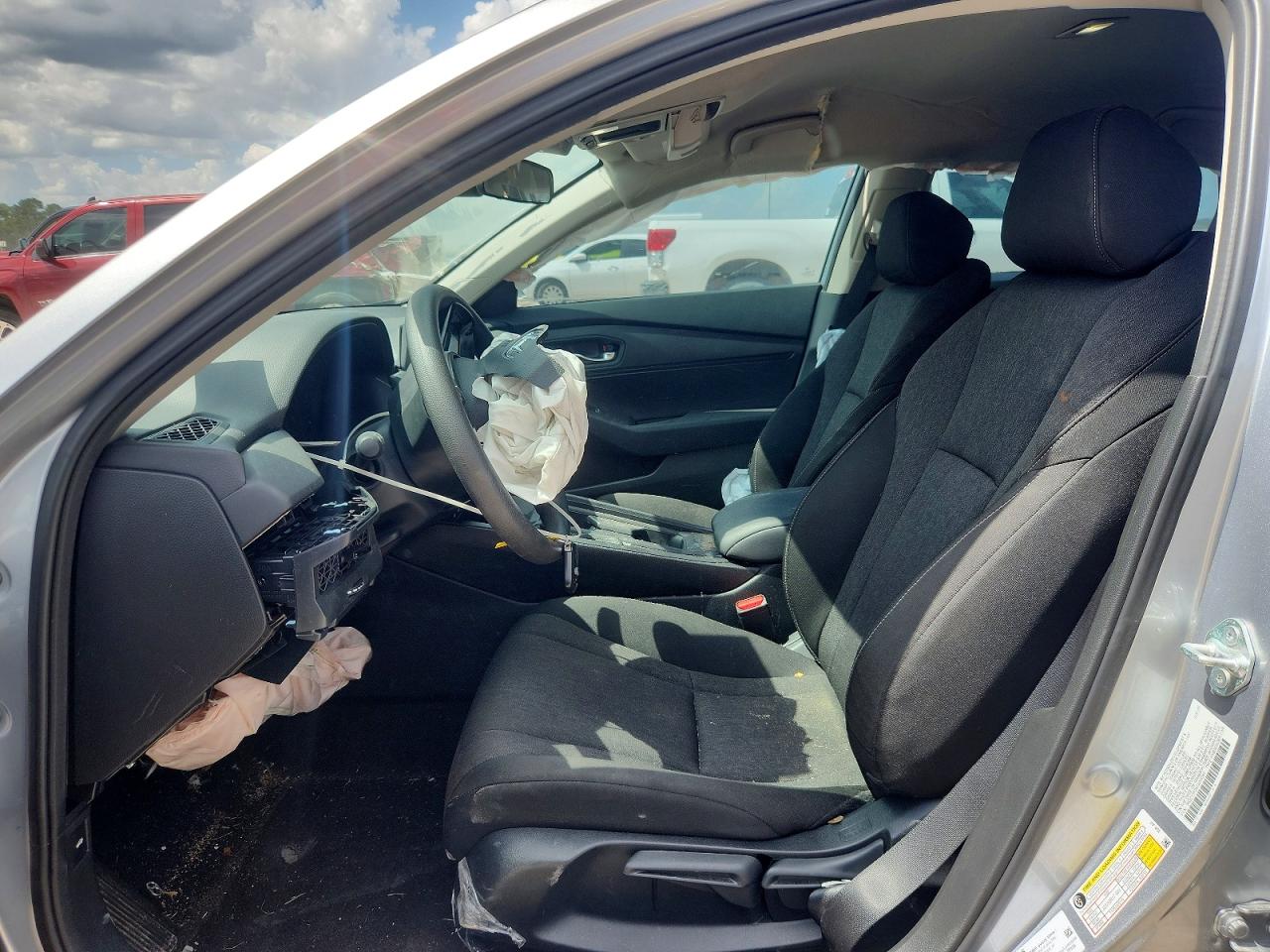 2026 Honda Accord Lx Silver vin: 1HGCY1F2XTA016341