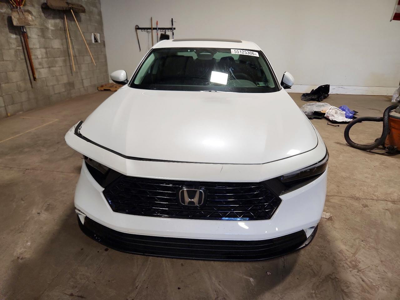 2023 Honda Accord Ex White vin: 1HGCY1F33PA019290