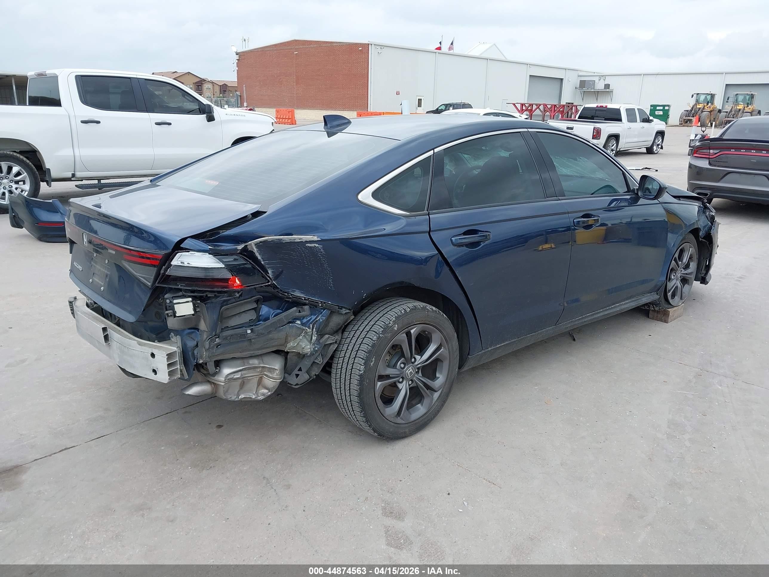 2023 Honda Accord Ex Blue vin: 1HGCY1F33PA026420