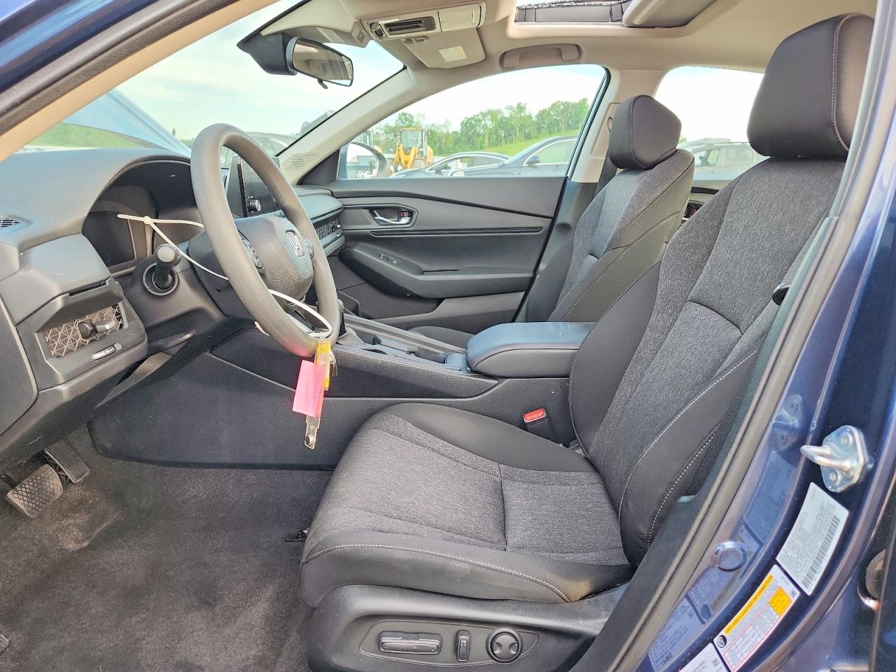 2024 Honda Accord Ex Blue vin: 1HGCY1F33RA007207