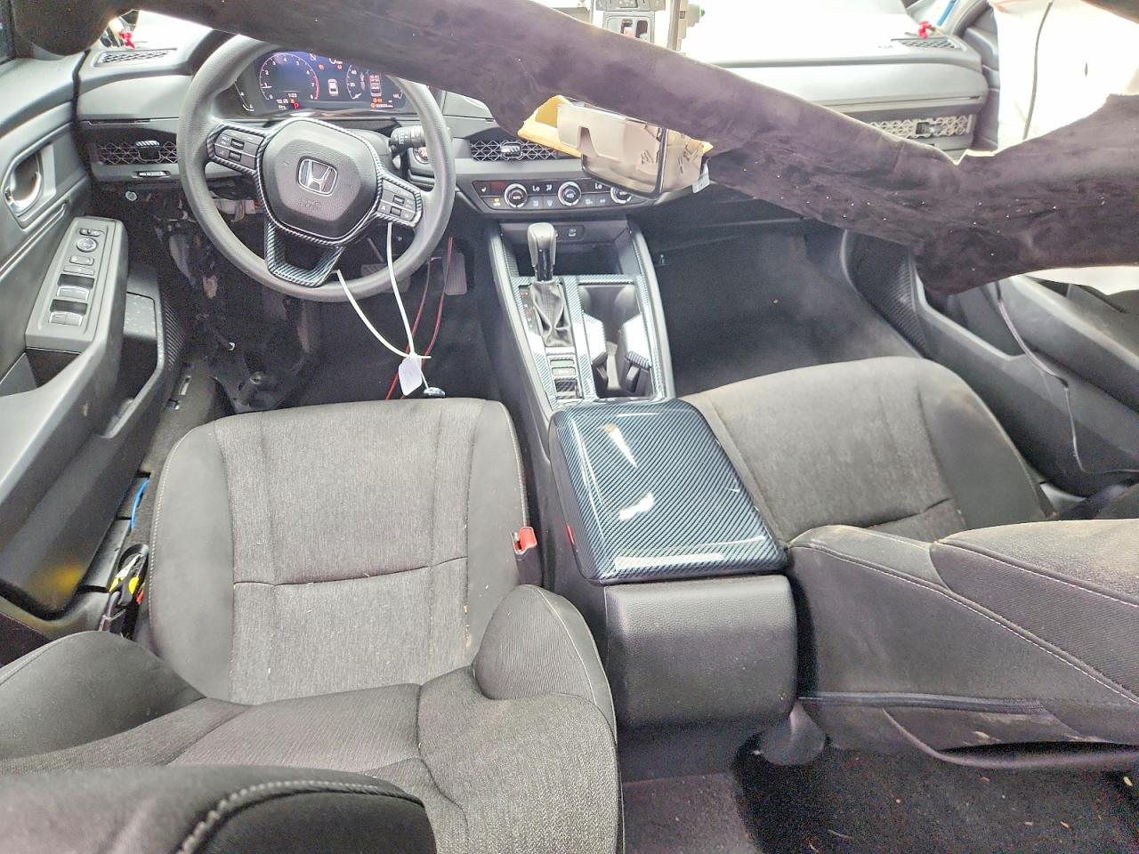 2024 Honda Accord Ex White vin: 1HGCY1F33RA019521