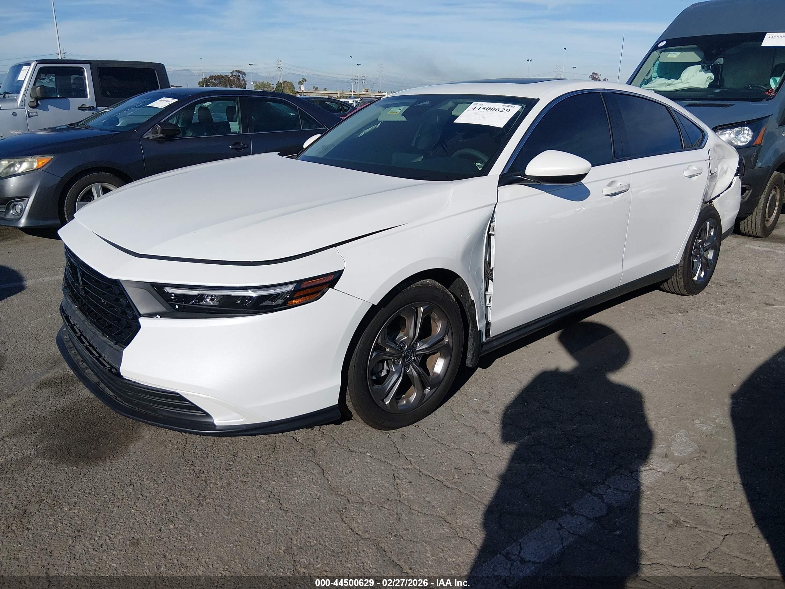 2024 Honda Accord Ex White vin: 1HGCY1F36RA064873