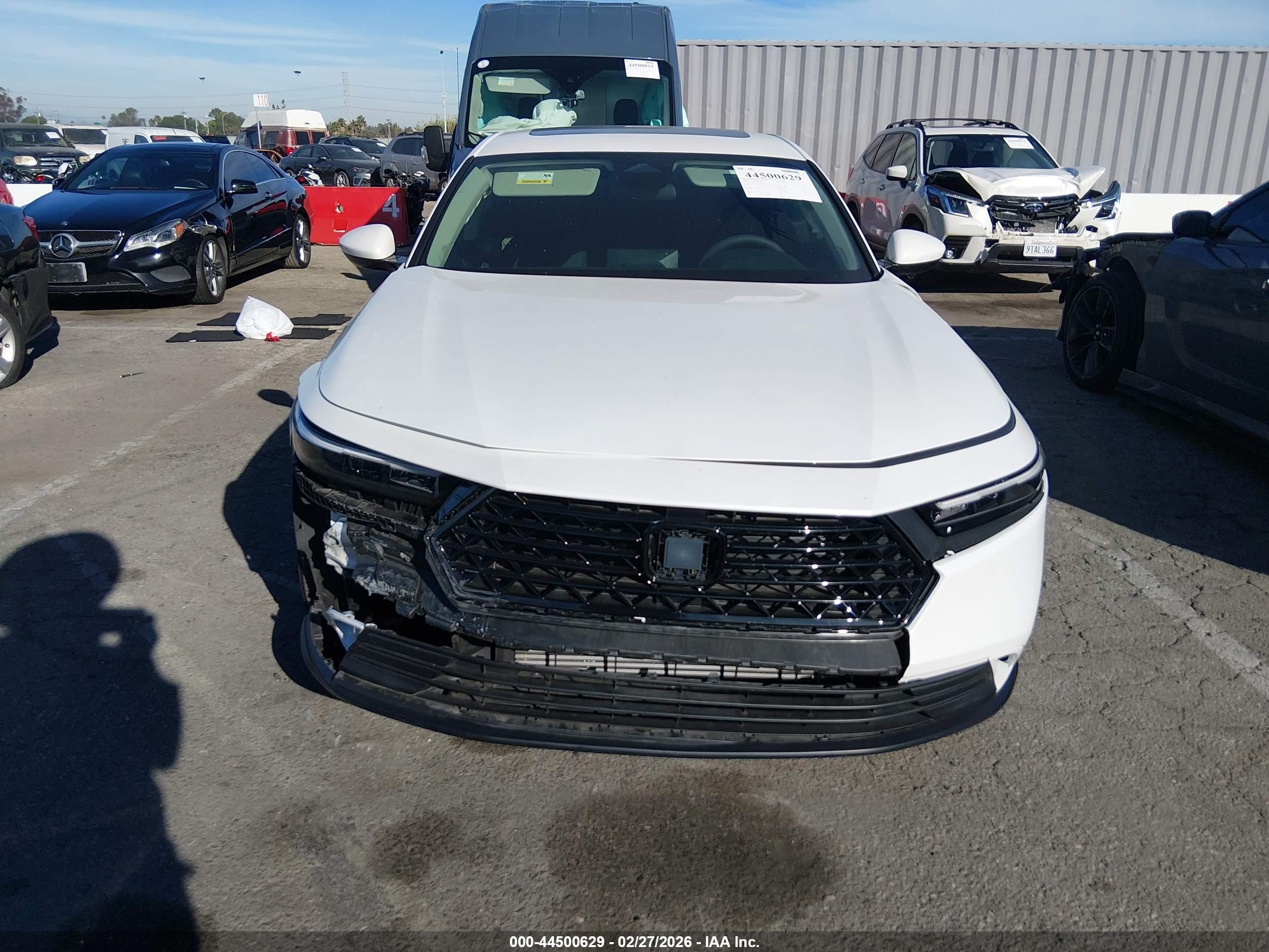 2024 Honda Accord Ex White vin: 1HGCY1F36RA064873