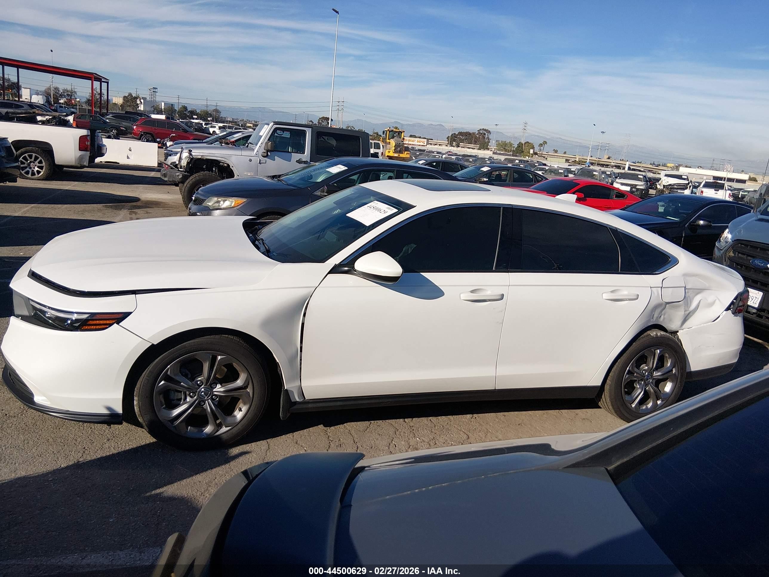 2024 Honda Accord Ex White vin: 1HGCY1F36RA064873