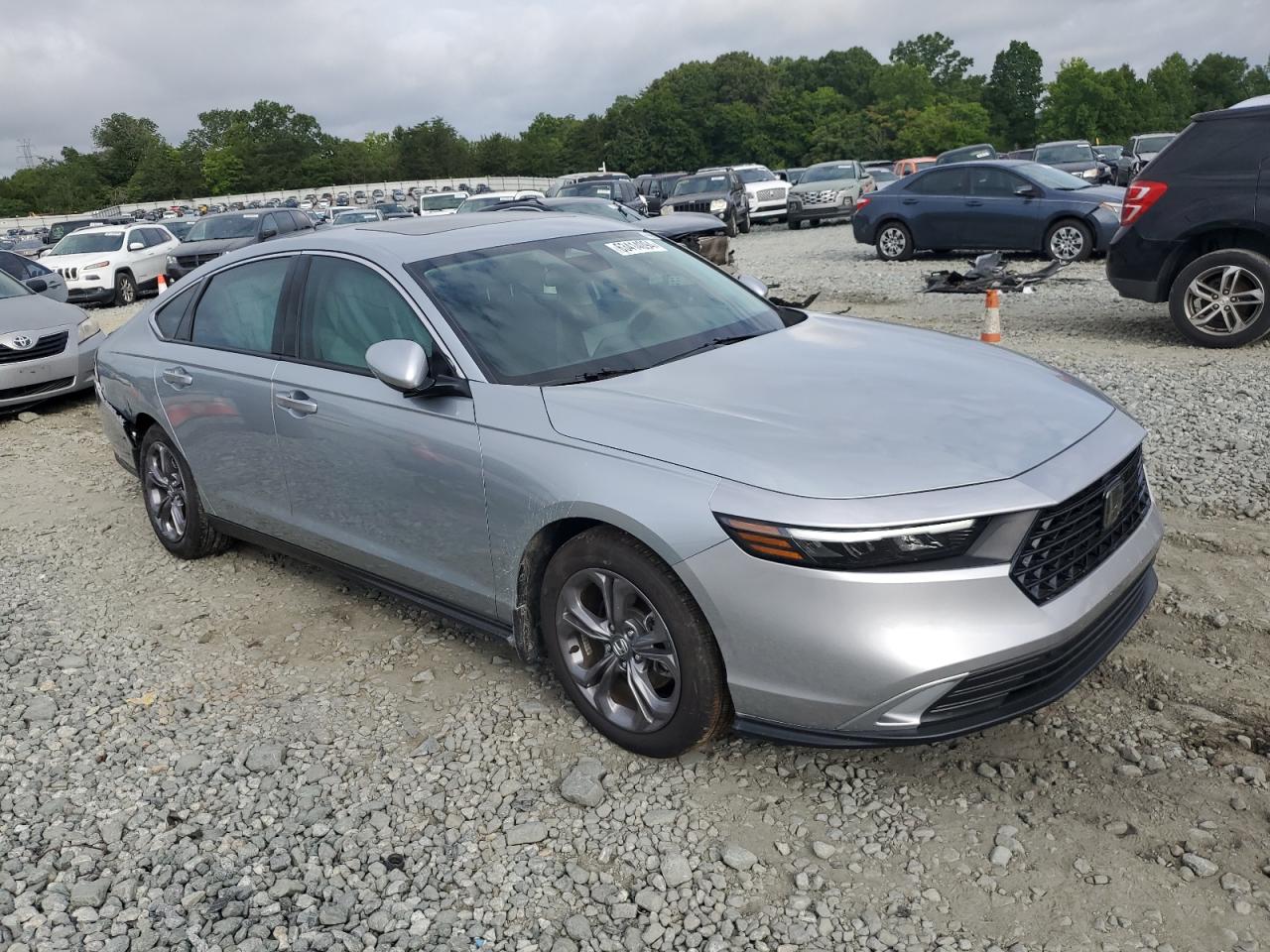 2024 Honda Accord Ex Серебряный vin: 1HGCY1F37RA023670