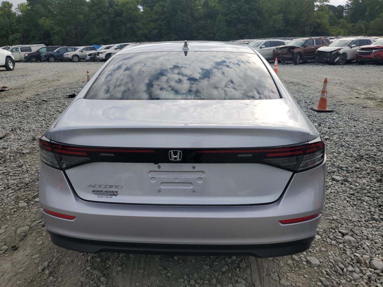 2024 Honda Accord Ex Серебряный vin: 1HGCY1F37RA023670