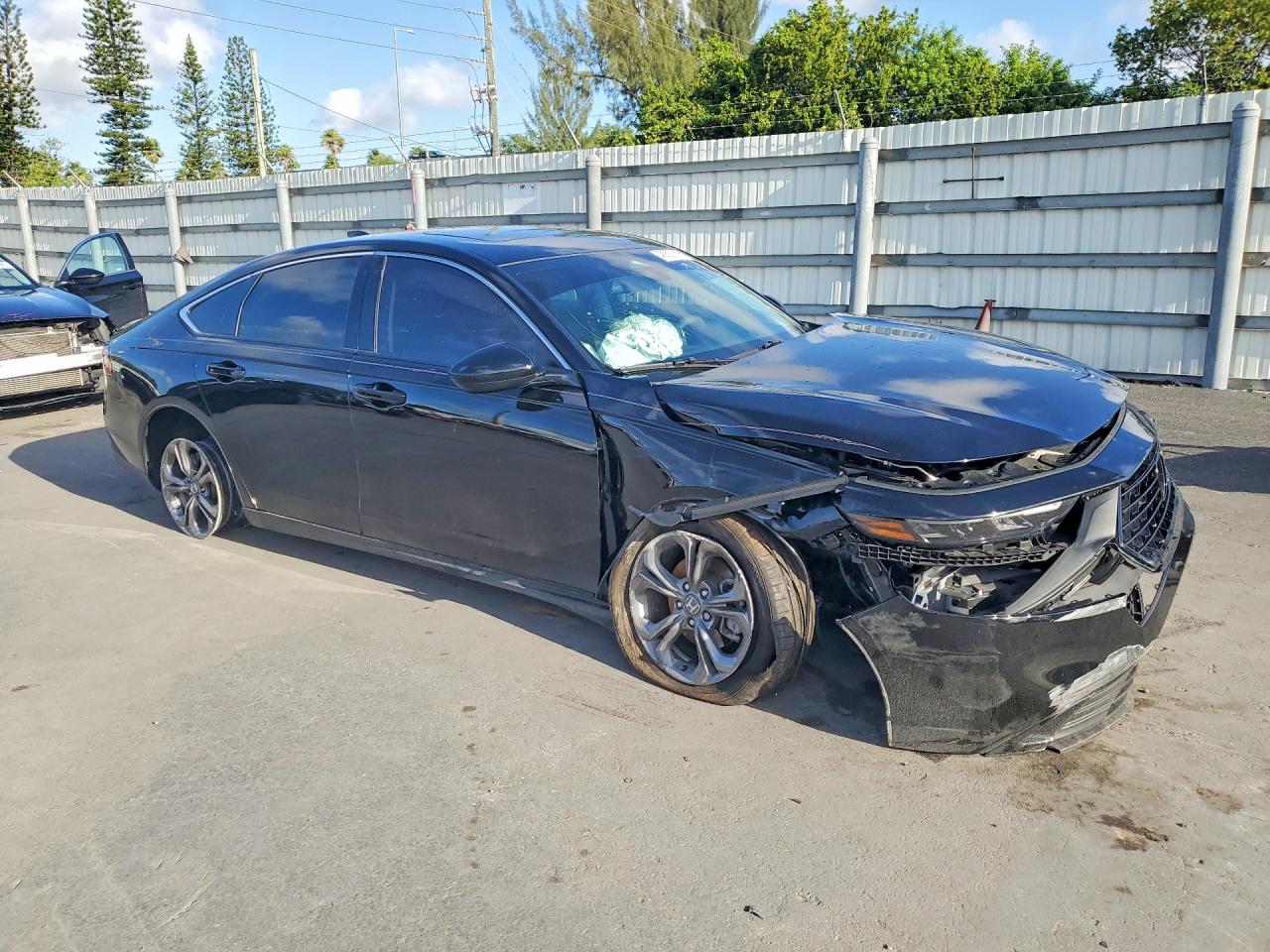 2024 Honda Accord Ex Black vin: 1HGCY1F37RA081990