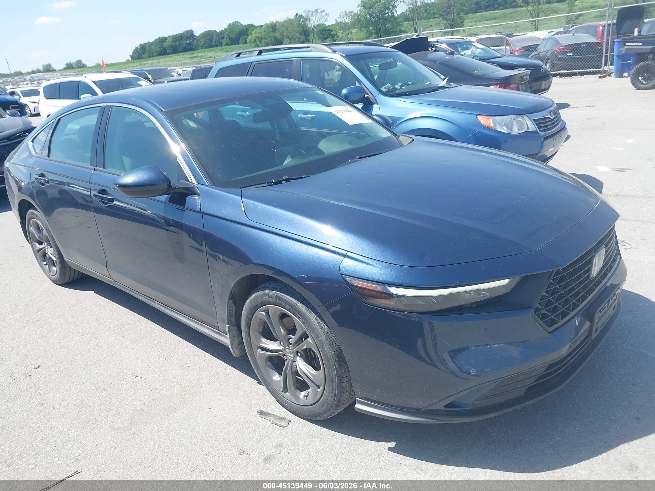 2023 Honda Accord Ex Blue vin: 1HGCY1F39PA016958