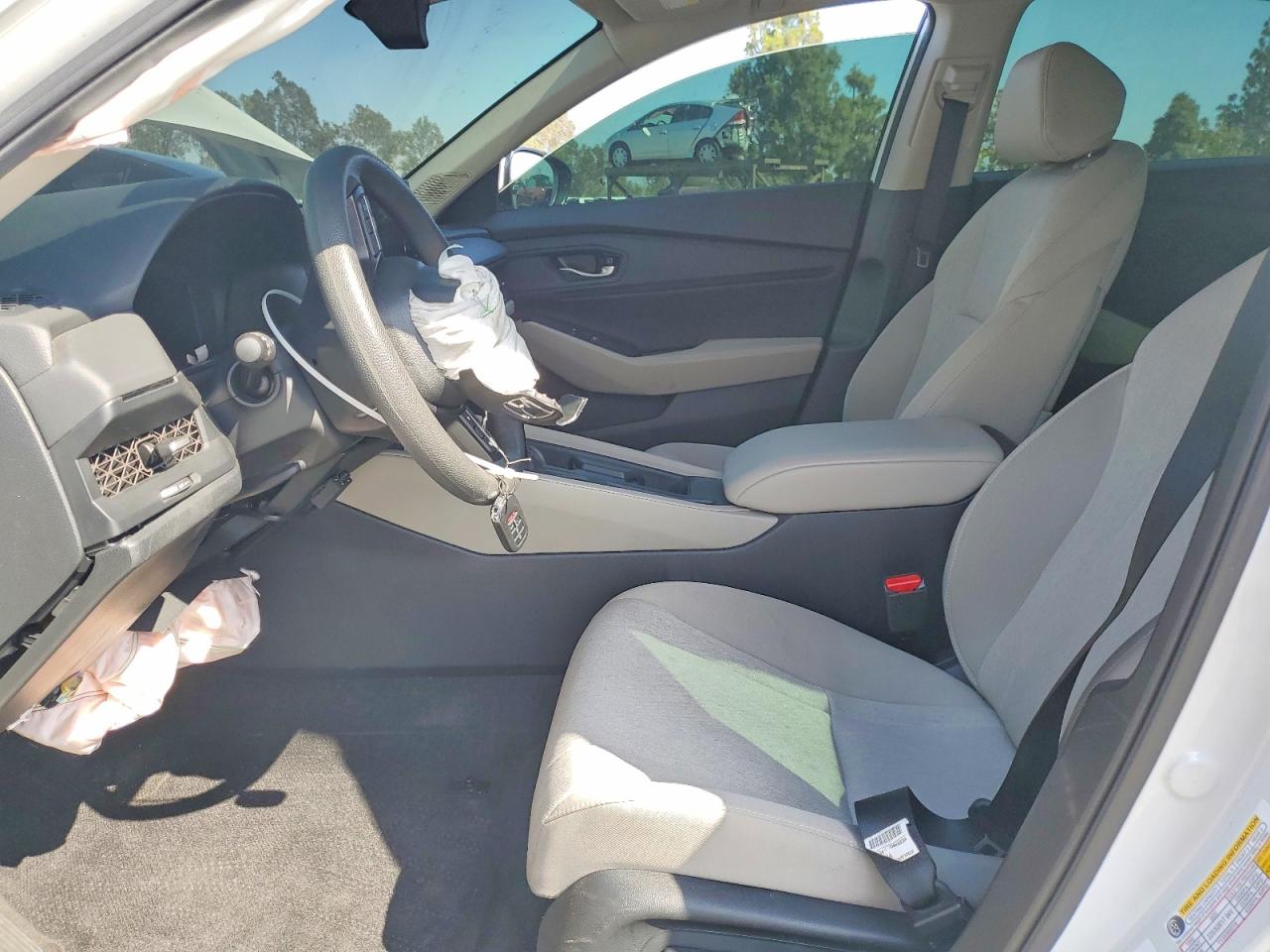 2024 Honda Accord Ex White vin: 1HGCY1F3XRA092210