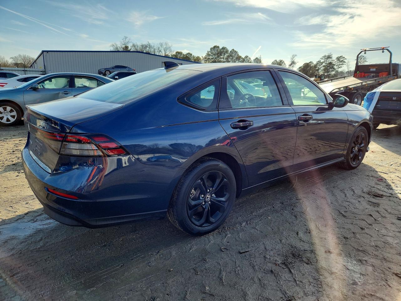 2025 Honda Accord Se Blue vin: 1HGCY1F40SA059487