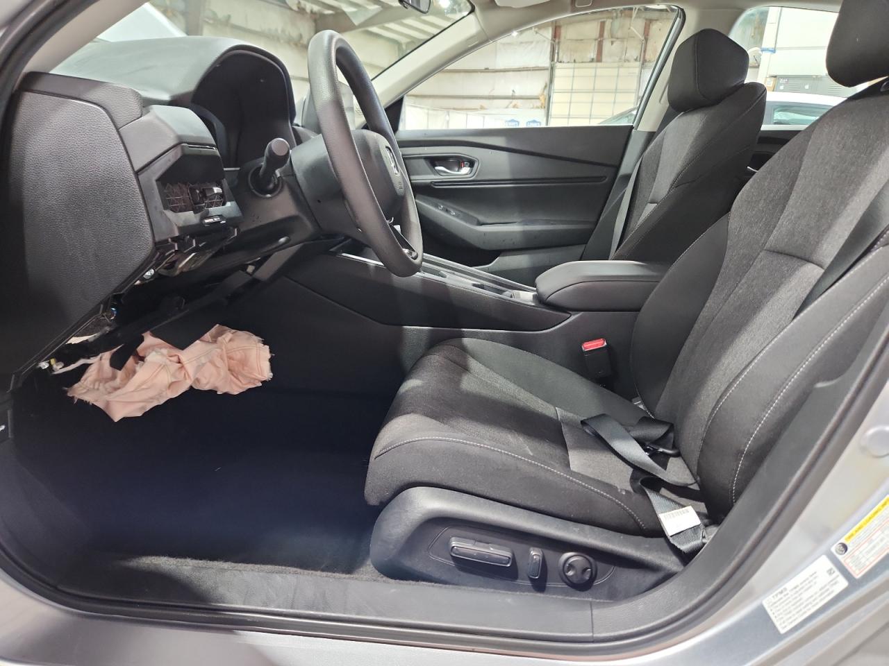 2026 Honda Accord Se Silver vin: 1HGCY1F41TA006881 Damage: Dash Trim Panel, Missing, Replacement Required