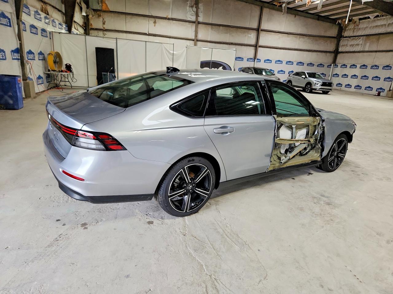 2026 Honda Accord Se Silver vin: 1HGCY1F41TA006881