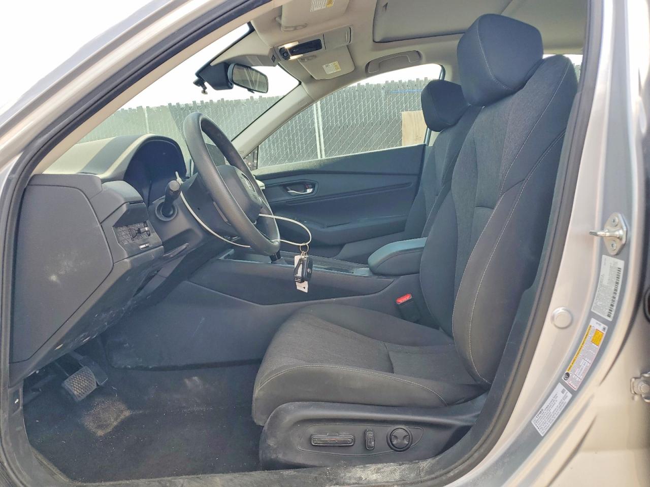 2025 Honda Accord Se Silver vin: 1HGCY1F42SA032517
