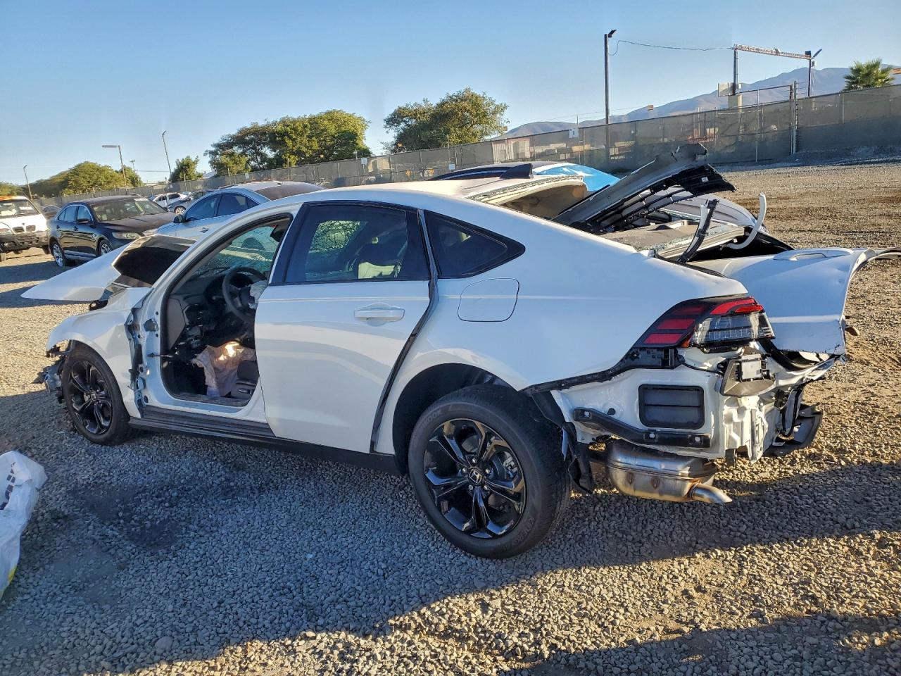2025 Honda Accord Se White vin: 1HGCY1F42SA048264