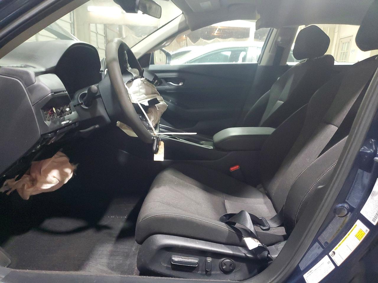 2025 Honda Accord Se Blue vin: 1HGCY1F43SA066384