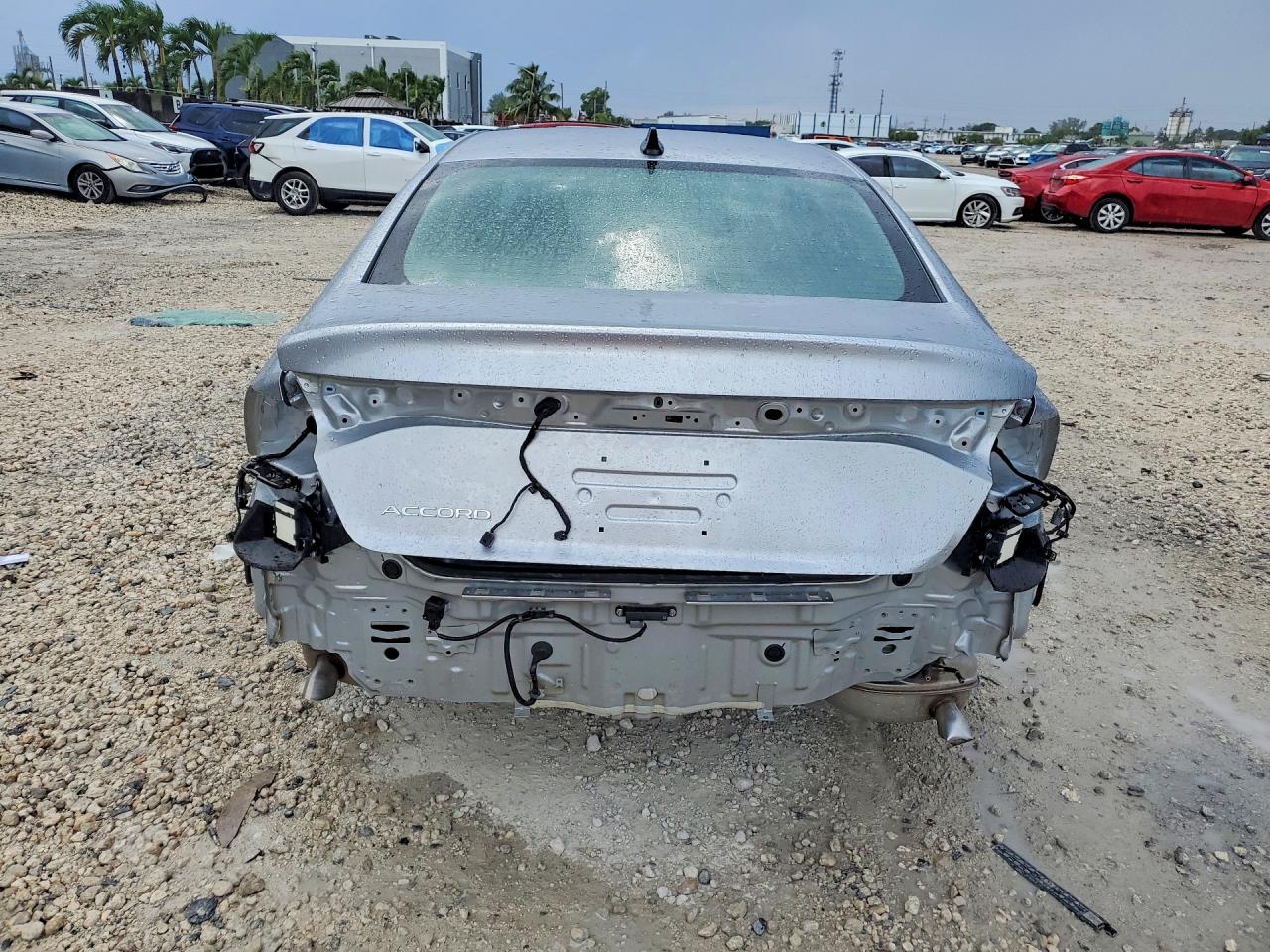 2025 Honda Accord Se Silver vin: 1HGCY1F43SA079071