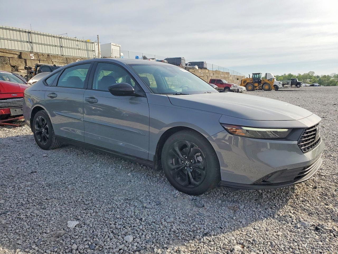 2025 Honda Accord Se Gray vin: 1HGCY1F44SA043101