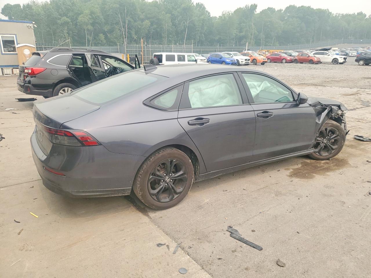 2025 Honda Accord Se Gray vin: 1HGCY1F45SA024508