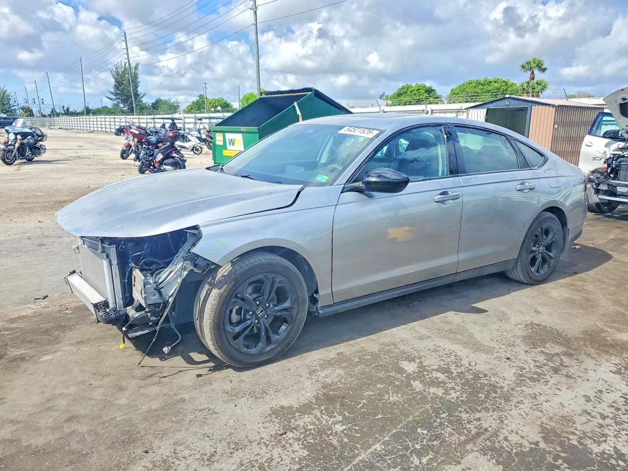2025 Honda Accord Se Silver vin: 1HGCY1F45SA062613