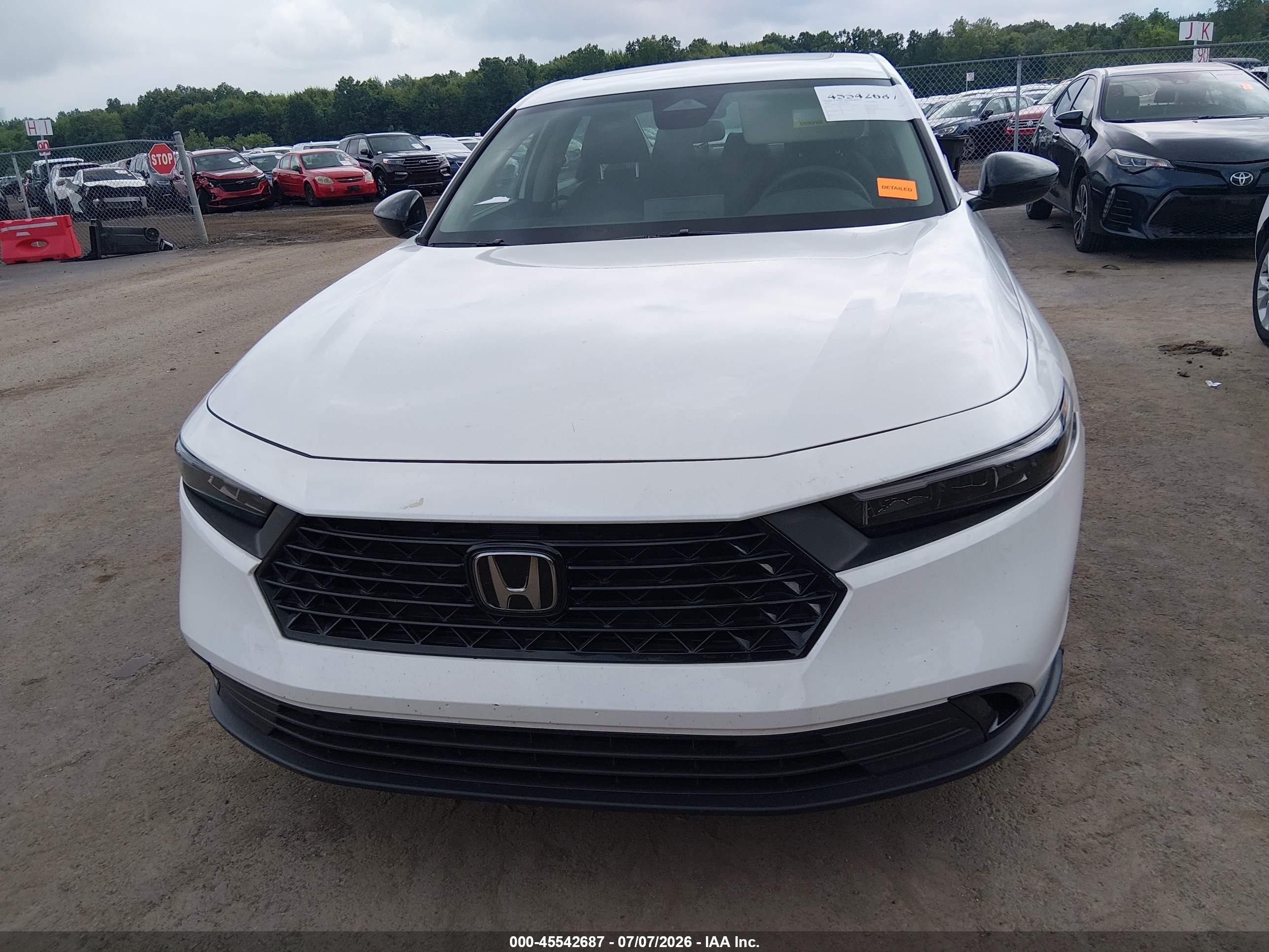 2025 Honda Accord Se White vin: 1HGCY1F45SA066144