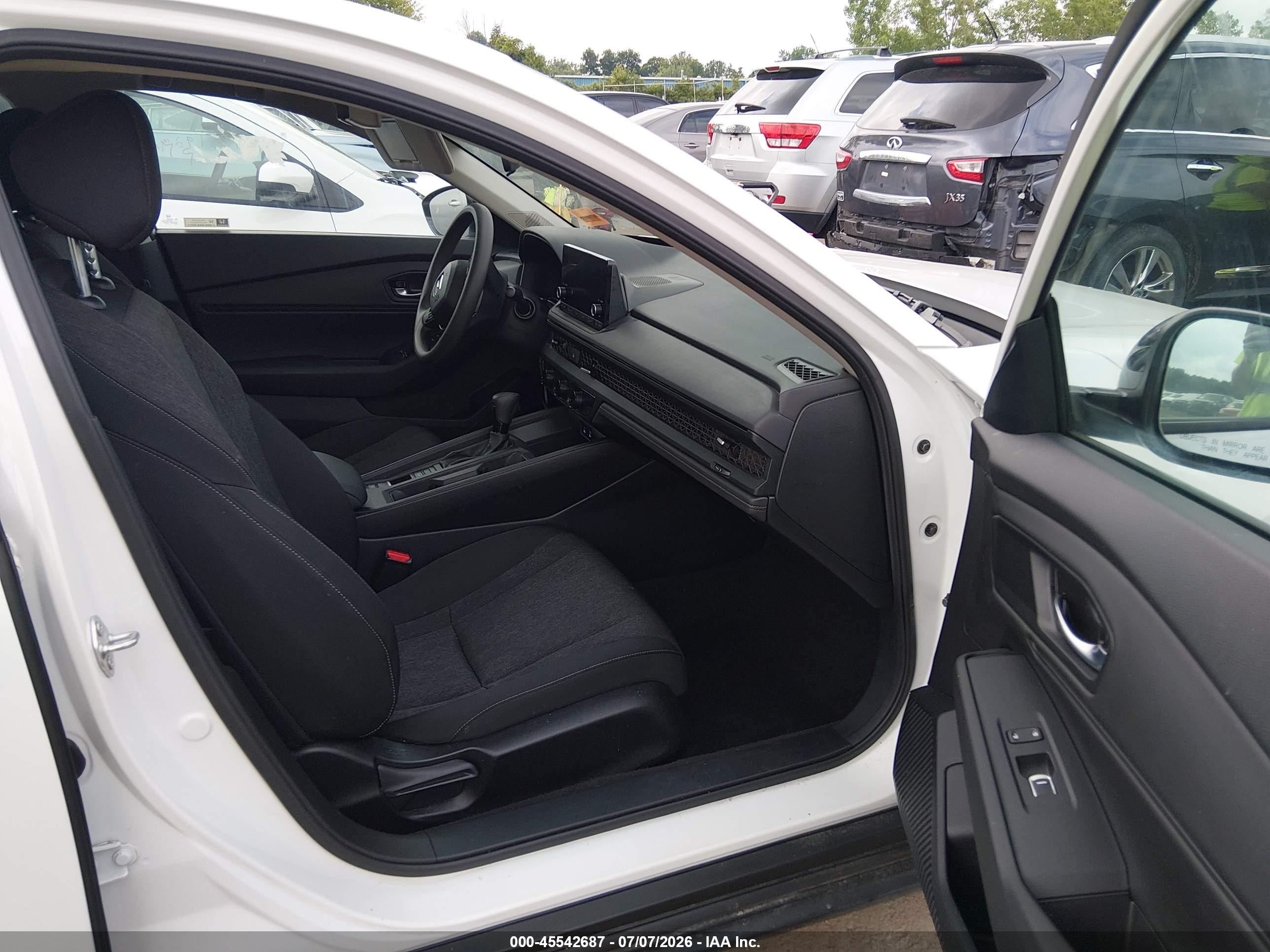 2025 Honda Accord Se White vin: 1HGCY1F45SA066144