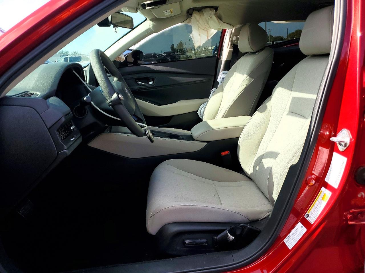 2025 Honda Accord Se Red vin: 1HGCY1F46SA019804
