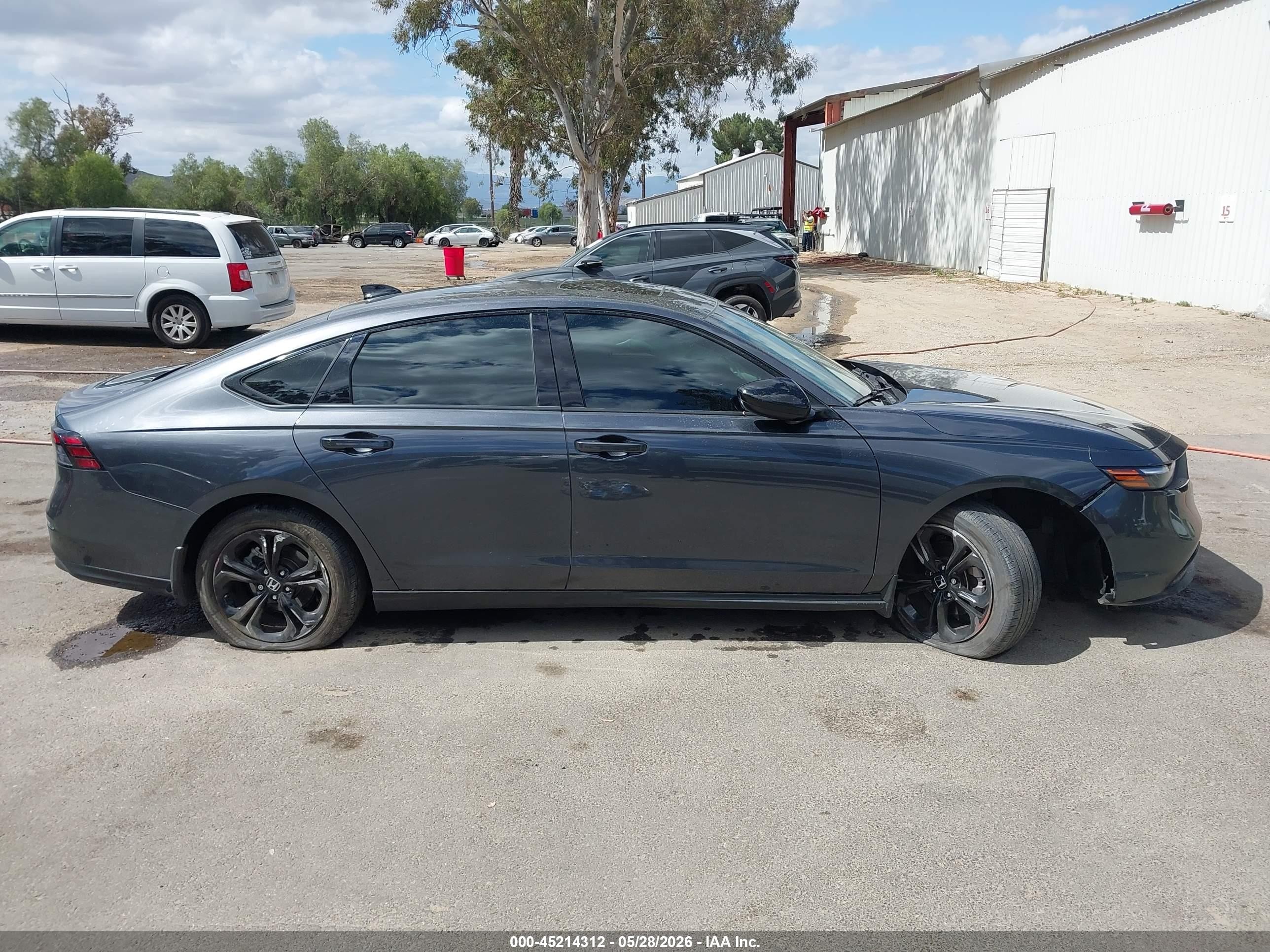 2025 Honda Accord Se Серый vin: 1HGCY1F46SA023366