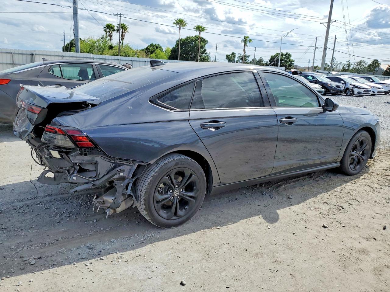 2025 Honda Accord Se Gray vin: 1HGCY1F49SA051825