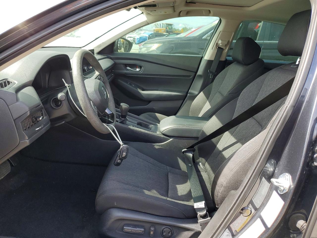 2025 Honda Accord Se Gray vin: 1HGCY1F49SA051825