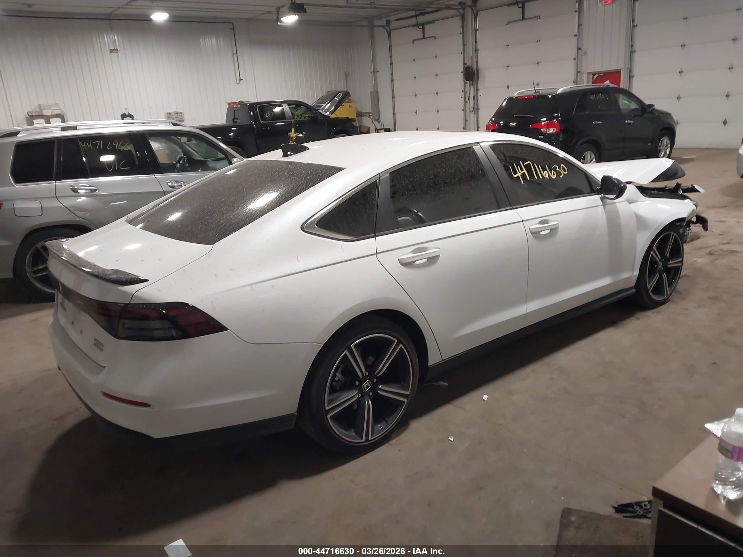 2025 Honda Accord Hybrid Sport White vin: 1HGCY2F50SA087949